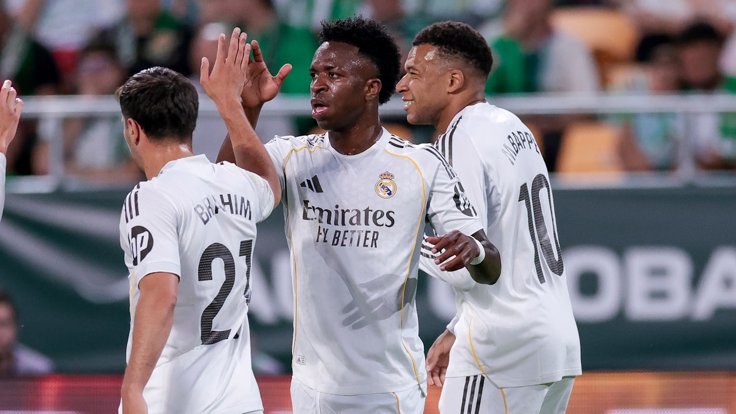 Vinícius Junior double permet au Real Madrid de repousser le sacre du Barça