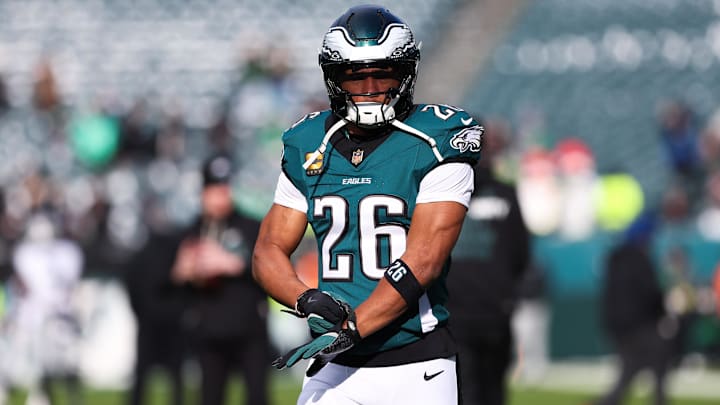 Dec 14, 2025; Philadelphia, Pennsylvania, USA; Philadelphia Eagles running back Saquon Barkley (26) warms up on the field before the game against the Las Vegas Raiders at Lincoln Financial Field. Mandatory Credit: Bill Streicher-Imagn Images