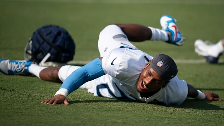 Tennessee Titans cornerback Tre Avery (23)