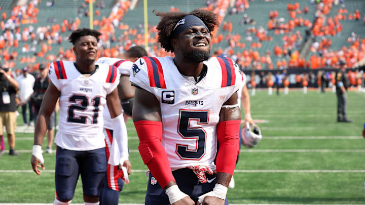 Sep 8, 2024; Cincinnati, Ohio, USA; New England Patriots safety Jabrill Peppers (5) celebrates following the win over the Cincinnati Bengals at Paycor Stadium. Sep 8, 2024; Cincinnati, Ohio, USA; New England Patriots safety Jabrill Peppers (5) celebrates following the win over the Cincinnati Bengals at Paycor Stadium.