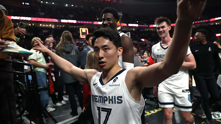Nov 10, 2024; Portland, Oregon, USA;  Memphis Grizzlies guard Yuki Kawamura (17) acknowledges fans after the Grizzlies defeated 134-89 in the second half at Moda Center. Mandatory Credit: Jaime Valdez-Imagn Images