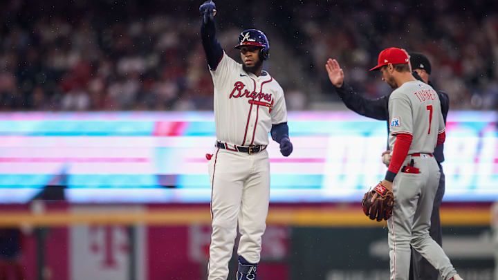 Bryan De La Cruz started 11 games with the Braves last April before being designated for assignment late in the month.