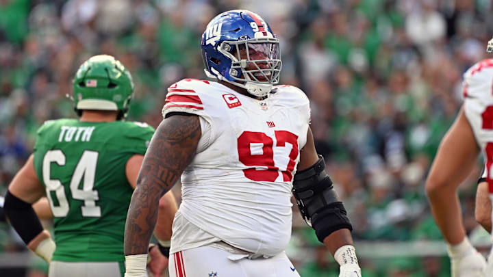 Oct 26, 2025; Philadelphia, Pennsylvania, USA; New York Giants defensive tackle Dexter Lawrence (97) against the Philadelphia Eagles at Lincoln Financial Field. Mandatory Credit: Eric Hartline-Imagn Images