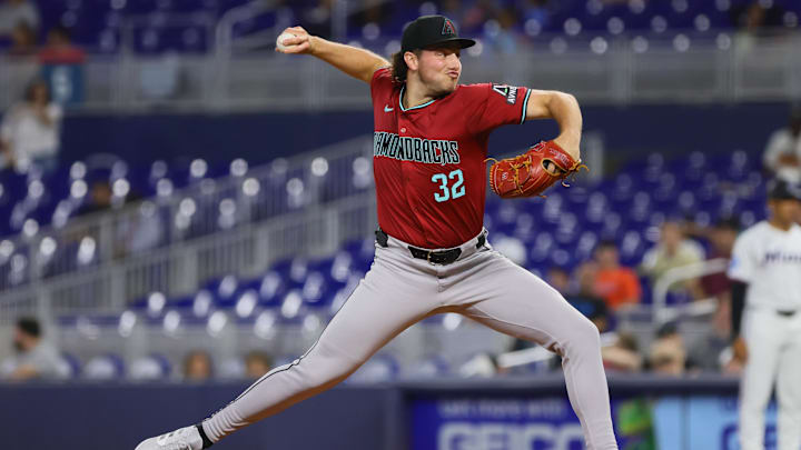 Aug 19, 2024; Miami, Florida, USA; Arizona Diamondbacks starting pitcher Brandon Pfaadt (32) delivers a pitch against the Miami Marlins during the first inning at loanDepot Park. Mandatory Credit: Sam Navarro-Imagn Images Aug 19, 2024; Miami, Florida, USA; Arizona Diamondbacks starting pitcher Brandon Pfaadt (32) delivers a pitch against the Miami Marlins during the first inning at loanDepot Park. Mandatory Credit: Sam Navarro-Imagn Images