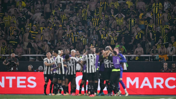 Jogo de ida no Rio de Janeiro foi marcado por confusões pela cidade