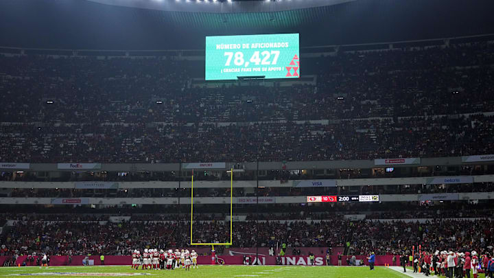 El Estadio Azteca fue sede de un partido de ronda regular de NFL en 2022 entre Arizona Cardinals y San Francisco 49ers 