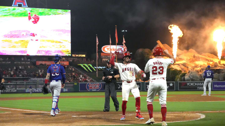 Jul 10, 2024; Anaheim, California, USA; Los Angeles Angels shortstop Zach Neto (9) celebrates with catcher Matt Thaiss (21) after hitting a two-run home run in the eighth inning against Texas Rangers starting pitcher Daniel Robert (57) at Angel Stadium. Mandatory Credit: Kirby Lee-USA TODAY Sports Jul 10, 2024; Anaheim, California, USA; Los Angeles Angels shortstop Zach Neto (9) celebrates with catcher Matt Thaiss (21) after hitting a two-run home run in the eighth inning against Texas Rangers starting pitcher Daniel Robert (57) at Angel Stadium. Mandatory Credit: Kirby Lee-USA TODAY Sports