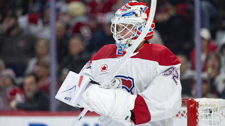 Mar 11, 2026; Ottawa, Ontario, CAN; Montreal Canadiens goalie Jacob Fowler (32) looks up the ice prior to the start of game against the Ottawa Senators at the Canadian Tire Centre. Mandatory Credit: Marc DesRosiers-IMAGN Images
