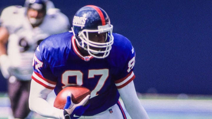 Sep 14, 1997; East Rutherford, NJ, USA; FILE PHOTO; New York Giants tight end Howard Cross (87) in action against the Baltimore Ravens at Giants Stadium. Mandatory Credit: Lou Capozzola-USA TODAY NETWORK