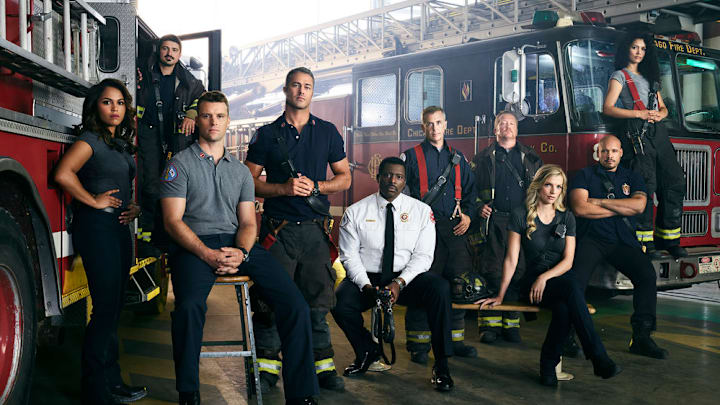 CHICAGO FIRE -- Season: 6 -- Pictured: (l-r) Monica Raymund as Gabriela Dawson, Yuri Sardarov as Brian Zvonecek ?Otis?, Jesse Spencer as Matthew Casey, Taylor Kinney as Kelly Severide, Eamonn Walker as Wallace Boden, David Eigenberg as Christopher Herrmann, Christian Stolte as Mouch, Kara Kilmer as Sylvie Brett, Joe Minoso as Joe Cruz, Miranda Rae Mayo as Stella Kidd -- (Photo by: John Tsiavis/NBC)