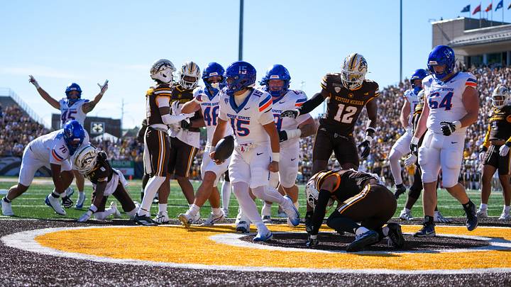 Boise State's Zeke Martinez scores on a two-point conversion play against Western Michigan.