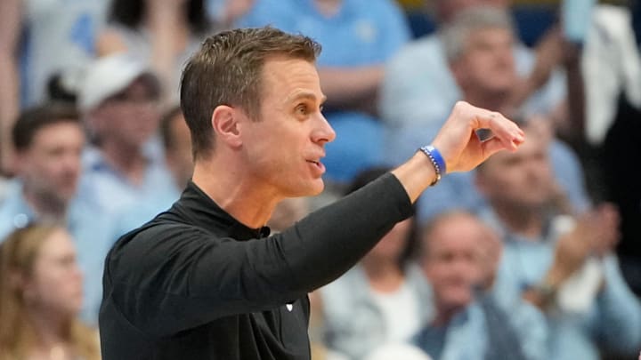 Duke basketball head coach Jon Scheyer