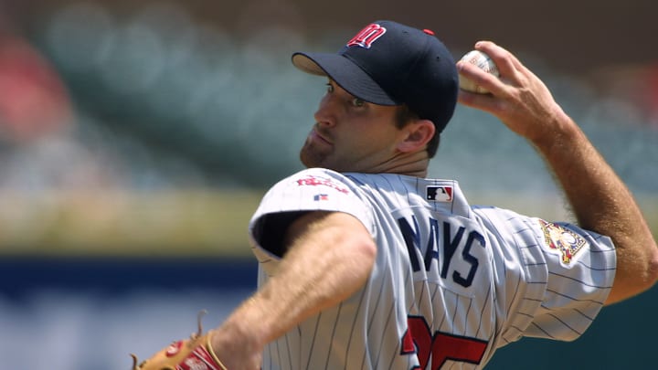 Twins v Tigers X Mays