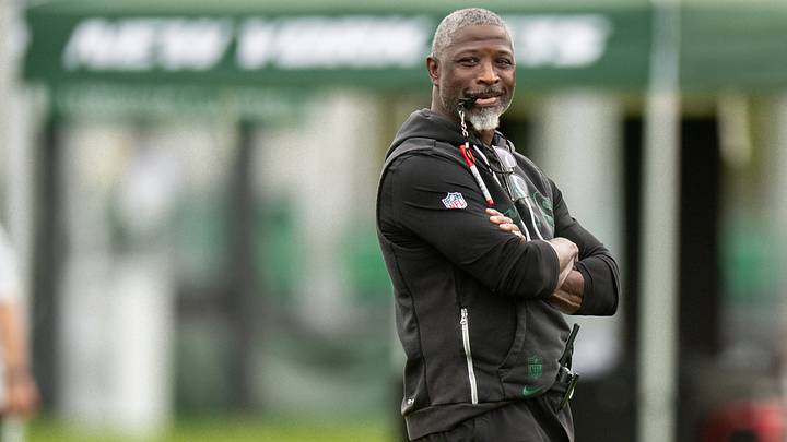 Keeping track of everyone HC Aaron Glenn and the Jets add to their practice squad following Sunday's 53-man roster deadline. 