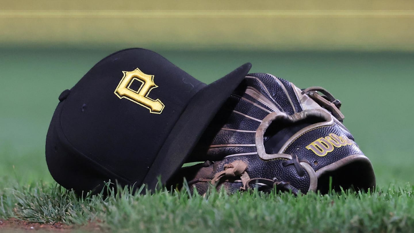Pirates Star Prospect Begins Rehab Assignment