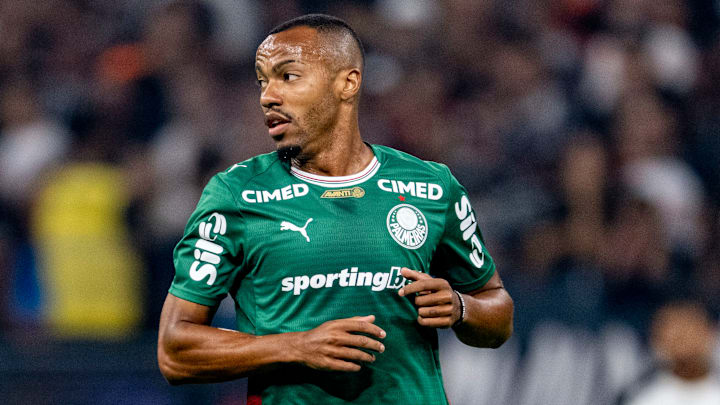 Marlon Freitas foi titular logo na estreia do Verdão em 2026