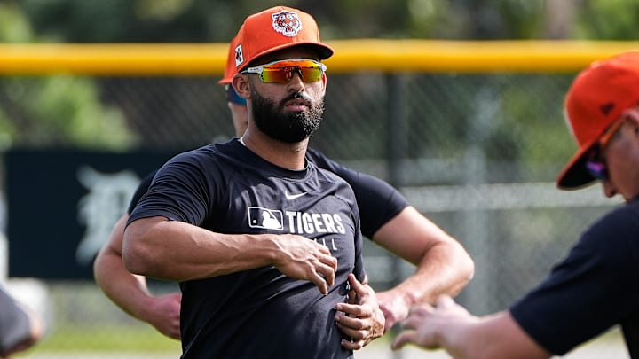 Detroit Tigers outfielder Riley Greene, center, warms up during spring training at TigerTown in Lakeland, Fla. on Sunday, Feb. 16, 2025.
