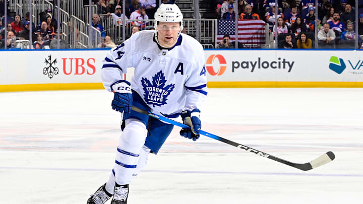 Toronto Maple Leafs v New York Islanders Toronto Maple Leafs v New York Islanders