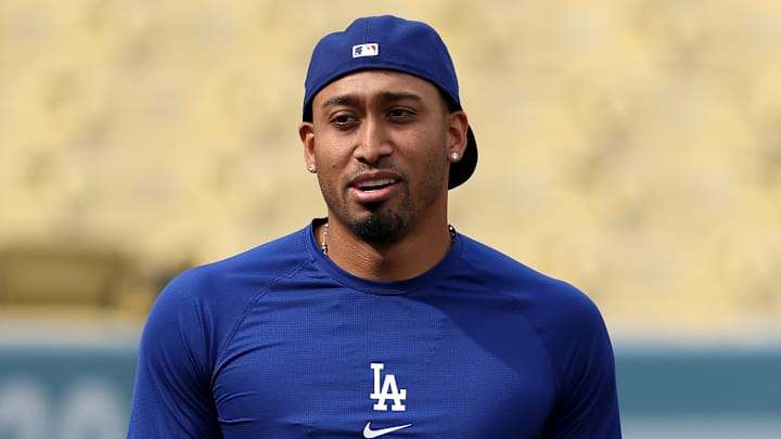 Cleveland Guardians v Los Angeles Dodgers