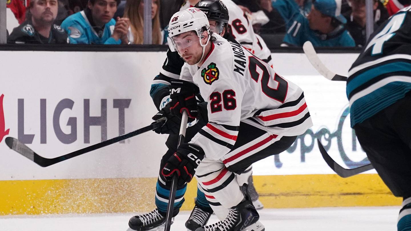 2 Blackhawks candidates as NHL buyout window opens