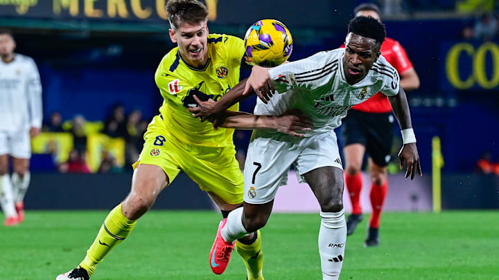 Real Madrid x Villarreal se enfrentam pela LaLiga 2025/26 Real Madrid x Villarreal se enfrentam pela LaLiga 2025/26