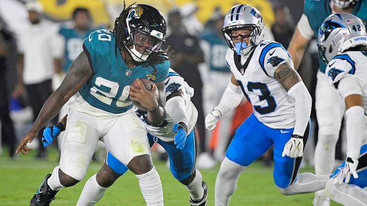 Aug 21, 2026; Jacksonville, Florida, USA;  Jacksonville Jaguars running back DeeJay Dallas (20) runs the ball during the third quarter of the preseason game against the Carolina Panthers at EverBank Stadium.  Mandatory Credit: Melina Myers-Imagn Images