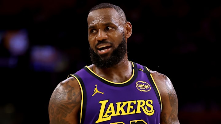 Brooklyn Nets v Los Angeles Lakers