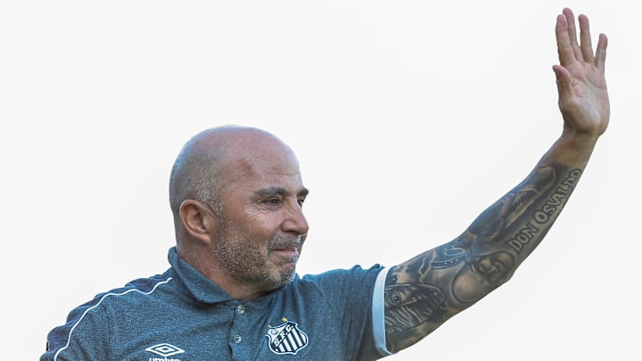 Treinador pode retornar ao clube após seis anos Treinador pode retornar ao clube após seis anos