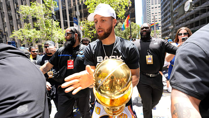 Stephen Curry y sus Warriors defenderán el anillo de campeón de la NBA la próxima temporada