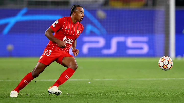 Jules Koundé prefiere ir al Barcelona