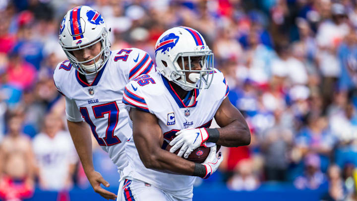 Los Angeles Chargers v Buffalo Bills