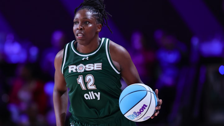 Rose v Vinyl - Unrivaled 2025