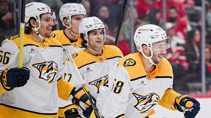 Nov 26, 2025; Detroit, Michigan, USA; Nashville Predators left wing Michael Bunting (58) celebrates his goal with teammates during the first period against the Detroit Red Wings at Little Caesars Arena. Mandatory Credit: Tim Fuller-Imagn Images Nov 26, 2025; Detroit, Michigan, USA; Nashville Predators left wing Michael Bunting (58) celebrates his goal with teammates during the first period against the Detroit Red Wings at Little Caesars Arena. Mandatory Credit: Tim Fuller-Imagn Images