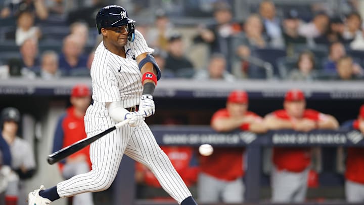 Miguel Andújar podría salir de los Yankees