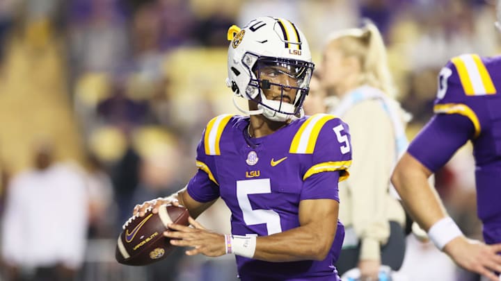 Nov 18, 2023; Baton Rouge, Louisiana, USA; Heisman Trophy candidate LSU Tigers quarterback Jayden Nov 18, 2023; Baton Rouge, Louisiana, USA; Heisman Trophy candidate LSU Tigers quarterback Jayden