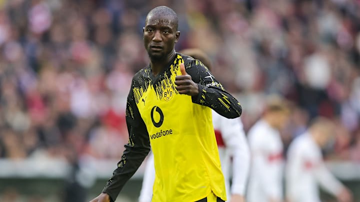 VfB Stuttgart v Borussia Dortmund - Bundesliga