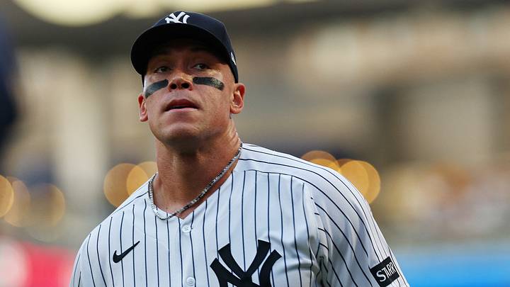 New York Yankees right fielder Aaron Judge is going back on the injured list, this time with a right calf strain. New York Yankees right fielder Aaron Judge is going back on the injured list, this time with a right calf strain.