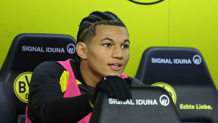 Auch Paris Brunner könnte von den Verletzungssorgen beim BVB profitieren Auch Paris Brunner könnte von den Verletzungssorgen beim BVB profitieren