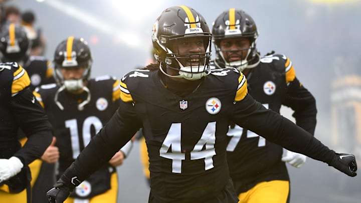 Oct 29, 2023; Pittsburgh, Pennsylvania, USA;  Pittsburgh Steelers linebacker Markus Golden (44) takes the field before playing the Jacksonville Jaguars at Acrisure Stadium. Mandatory Credit: Philip G. Pavely-USA TODAY Sports
