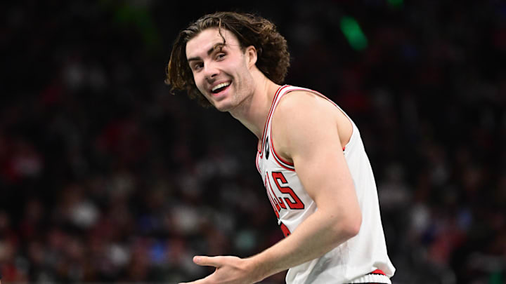 Nov 7, 2025; Milwaukee, Wisconsin, USA; Chicago Bulls guard Josh Giddey (3) reacts in the 3rd quarter against the Milwaukee Bucks at Fiserv Forum. Mandatory Credit: Benny Sieu-Imagn Images Nov 7, 2025; Milwaukee, Wisconsin, USA; Chicago Bulls guard Josh Giddey (3) reacts in the 3rd quarter against the Milwaukee Bucks at Fiserv Forum. Mandatory Credit: Benny Sieu-Imagn Images