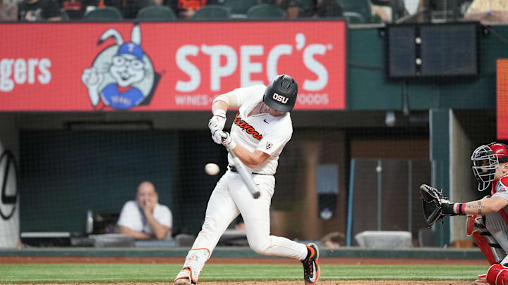 Mar 2, 2025; Arlington, TX, USA; Ohio State plays Oregon State during the Amegy Bank College Baseball Series presented by Kubota Weekend 3 at Globe Life Field. Mandatory Credit: Jim Cowsert-Imagn Images Mar 2, 2025; Arlington, TX, USA; Ohio State plays Oregon State during the Amegy Bank College Baseball Series presented by Kubota Weekend 3 at Globe Life Field. Mandatory Credit: Jim Cowsert-Imagn Images