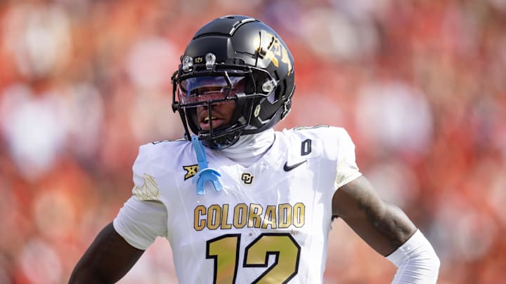 Oct 19, 2024; Tucson, Arizona, USA; Colorado Buffalos wide receiver/cornerback Travis Hunter (12) against the Arizona Wildcats at Arizona Stadium. Oct 19, 2024; Tucson, Arizona, USA; Colorado Buffalos wide receiver/cornerback Travis Hunter (12) against the Arizona Wildcats at Arizona Stadium.