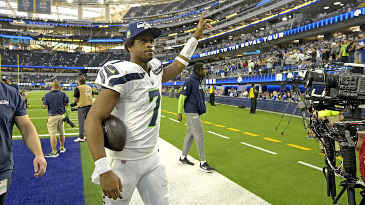 Jan 5, 2025; Inglewood, California, USA; Seattle Seahawks quarterback Geno Smith (7) leaves the field following the game against the Los Angeles Rams at SoFi Stadium. Mandatory Credit: Jayne Kamin-Oncea-Imagn Images Jan 5, 2025; Inglewood, California, USA; Seattle Seahawks quarterback Geno Smith (7) leaves the field following the game against the Los Angeles Rams at SoFi Stadium. Mandatory Credit: Jayne Kamin-Oncea-Imagn Images
