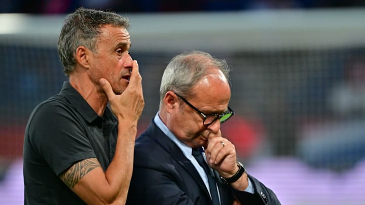 PSG and Real Madrid prioritize Leny Yoro, with Premier League clubs also interested, but Madridistas may have found a solution.