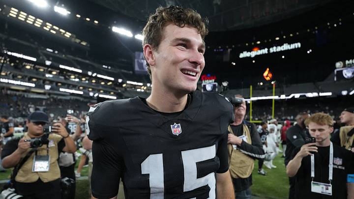 Las Vegas Raiders quarterback Fernando Mendoza (15)