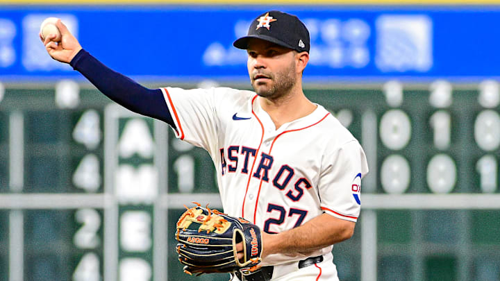 José Altuve comenzó encendido con los Astros en 2024