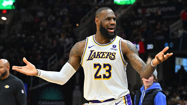 Los Angeles Lakers v Cleveland Cavaliers