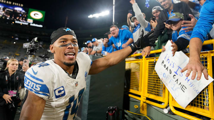Detroit Lions v Green Bay Packers