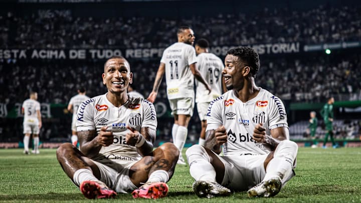 Otero marcou um golaço em Curitiba