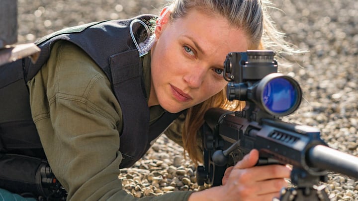 CHICAGO P.D.- "Infection Part III" Episode 707 -- Pictured: Tracy Spiridakos as Det. Hailey Upton -- (Photo by: Matt DinersteinNBC)